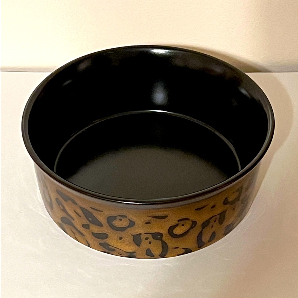 Gibson Black and Brown Animal Print Ceramic Bowl. NWOT